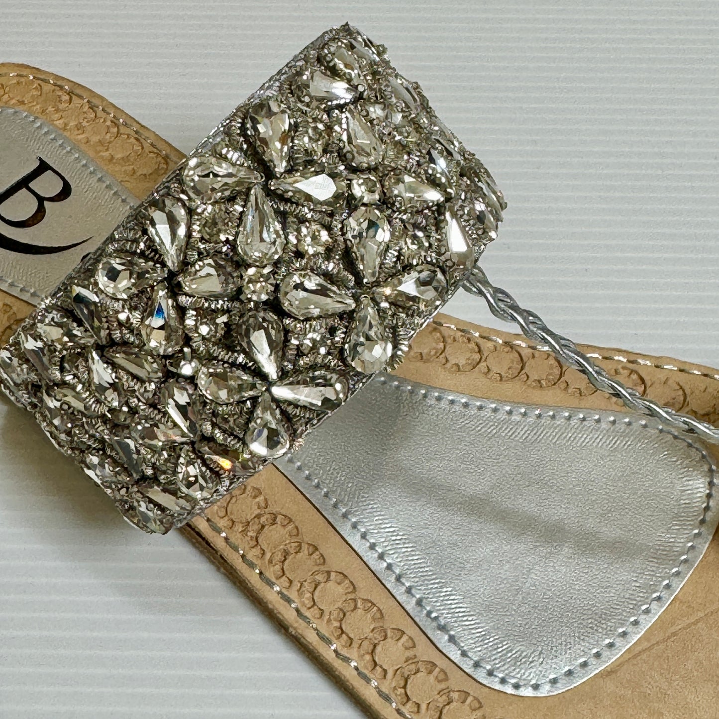 Bisma handmade embroidery toe post leather summer party wedding sandals Kohinoor Royale (B15)