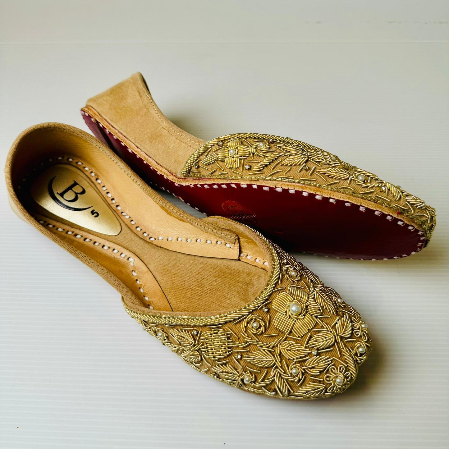 Bisma Handmade Khussa Mojri Indian Punjabi Jutti, Wedding Party Style Zari (B4)