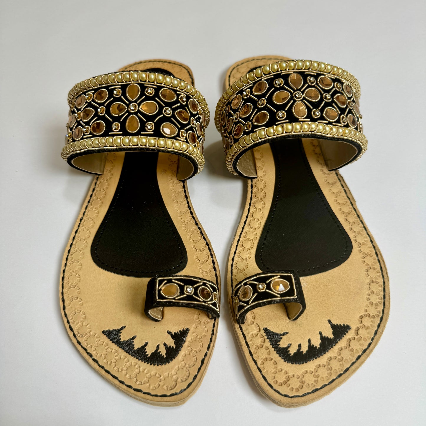 Bisma handmade embroidery toe post leather summer party wedding sandals Kundan (B17)
