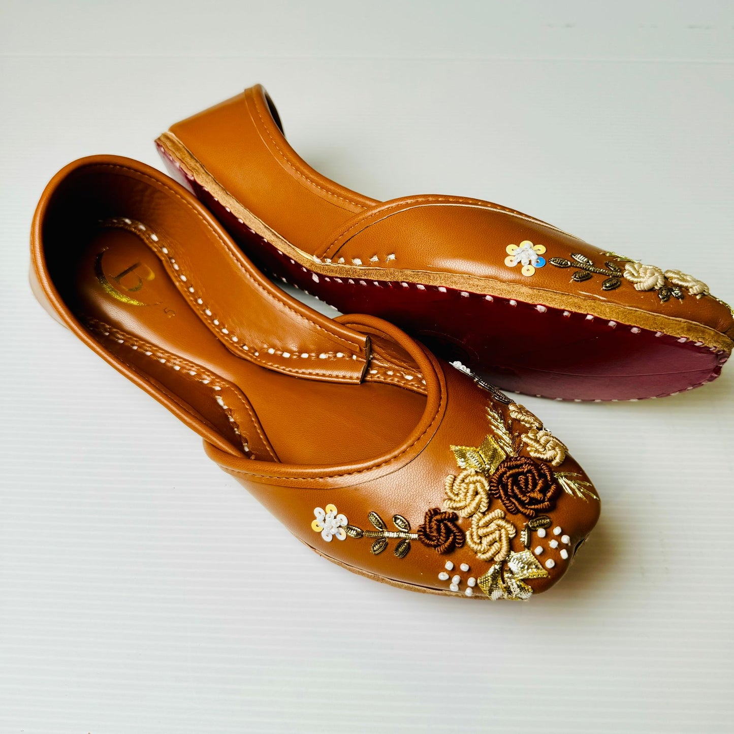 Bisma Handmade Khussa Mojri Indian Punjabi Jutti, Wedding Party Style Saanwri (B3)