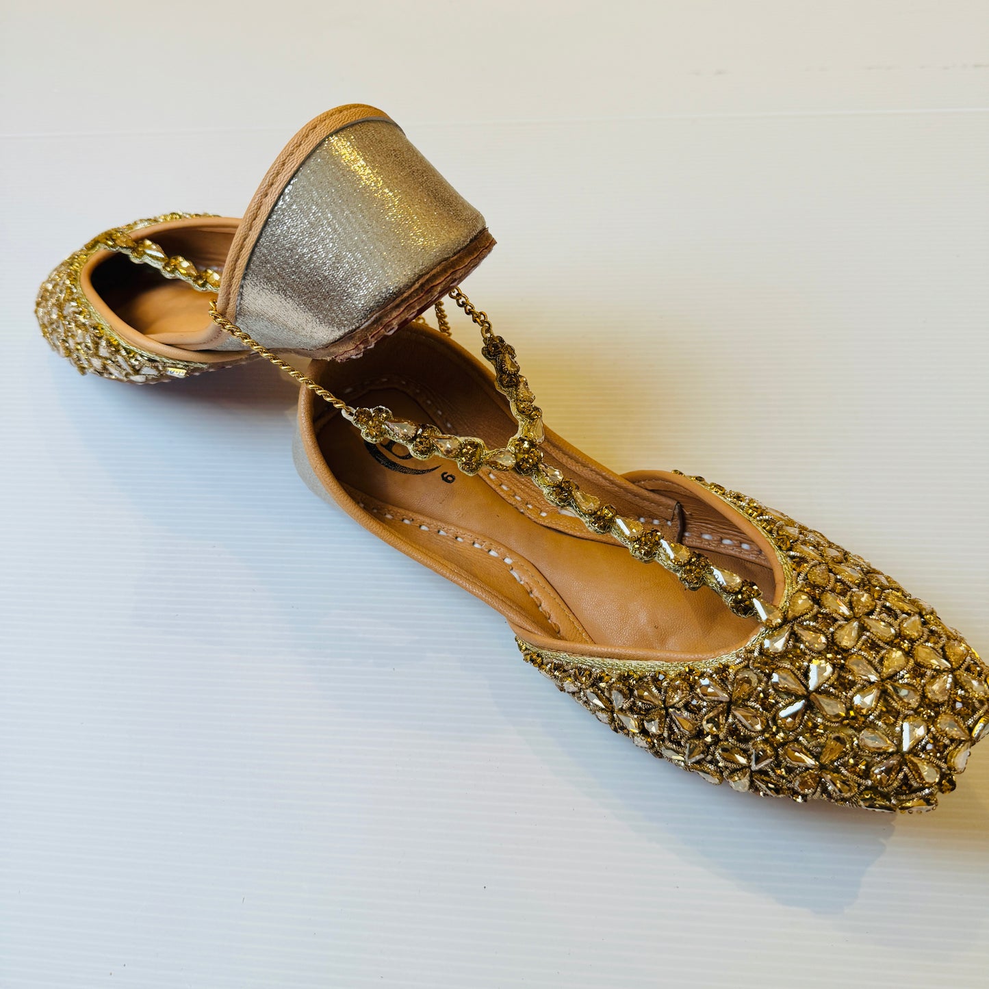 Bisma Handmade Khussa Mojri Indian Punjabi Jutti, Wedding Party Style Kohinoor (B11)