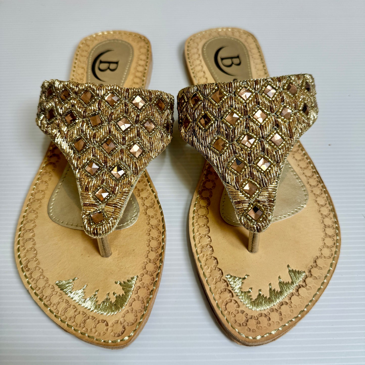Bisma handmade embroidery toe post leather summer party wedding sandals Sitara V Sandal (B14)