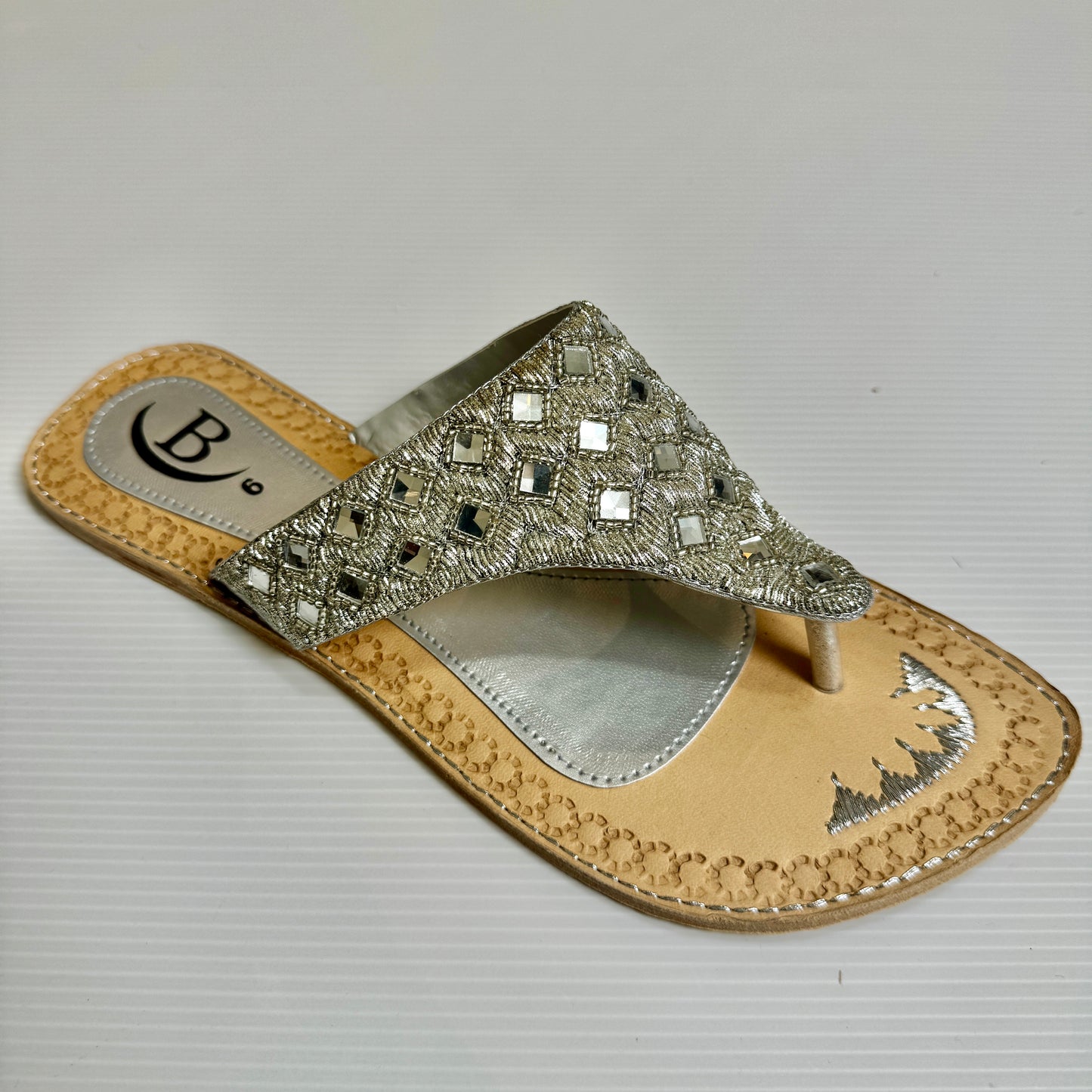 Bisma handmade embroidery toe post leather summer party wedding sandals Sitara V Sandal (B14)
