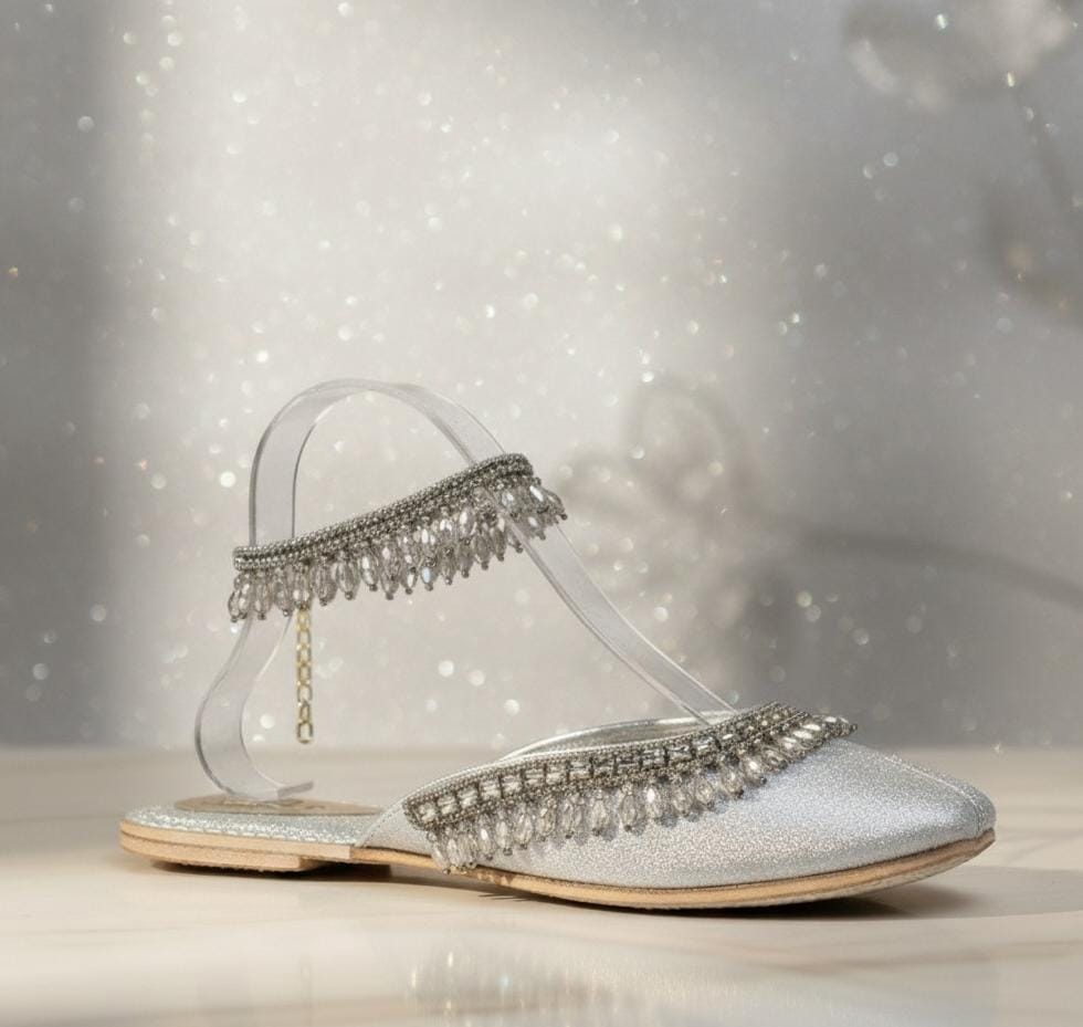 Bisma Chandelier Khusa – A Masterpiece of Craftsmanship to Cherish (B89)