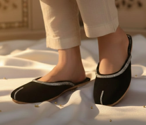 Bisma Handcrafted Leather Khussa with Delicate Diamanté Detailing(B70)