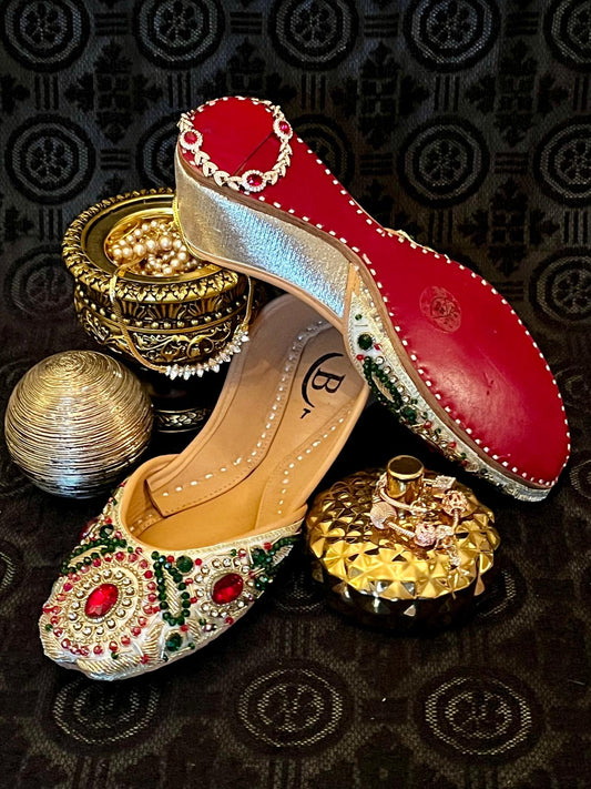 Bisma Handmade Khussa Mojri Indian Punjabi Jutti, Wedding Party Style Heera  (B6)
