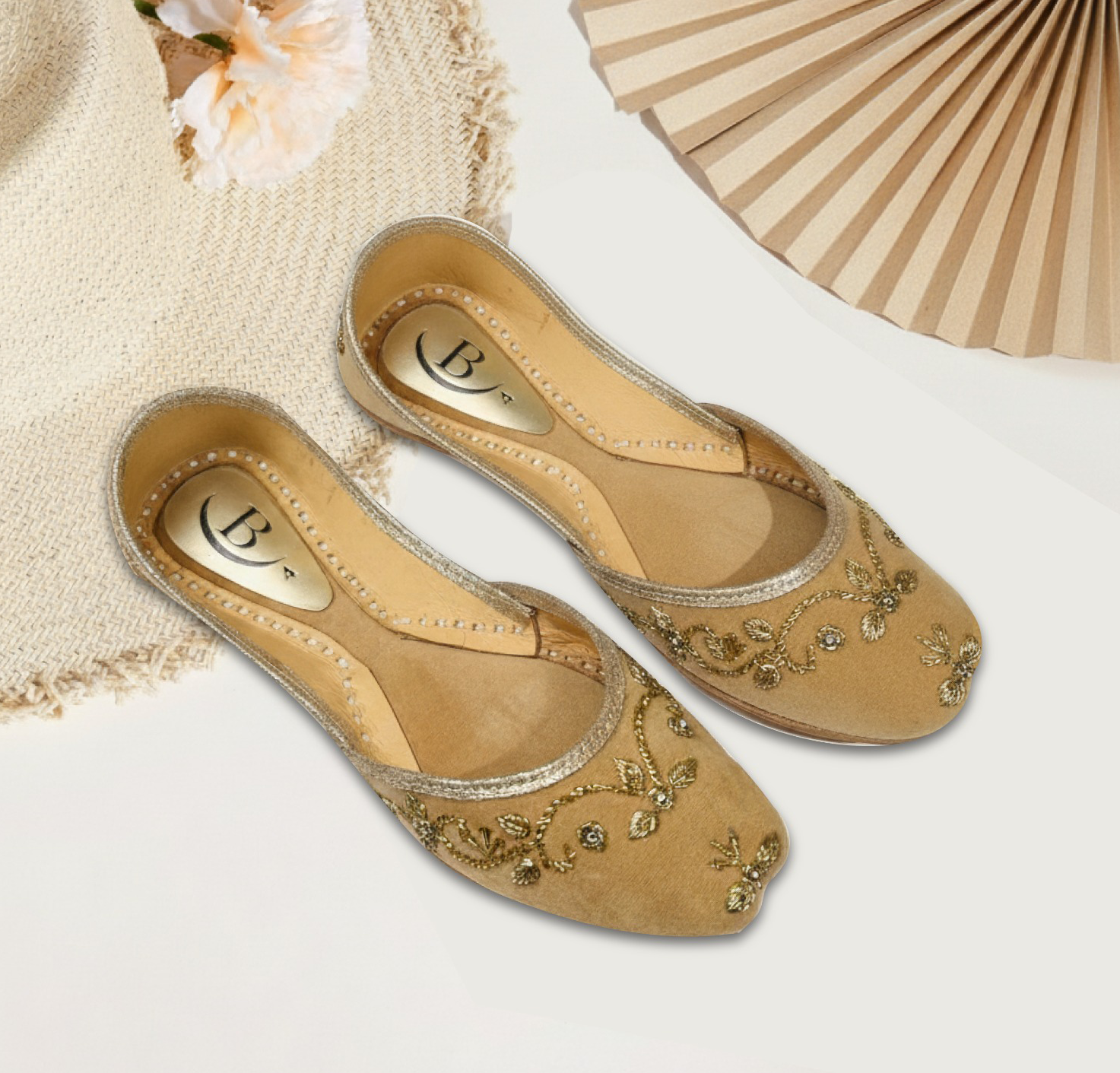 Bisma Handmade Khussa Mojri Indian Punjabi Jutti, Wedding Party Style Shehnaai (B2)