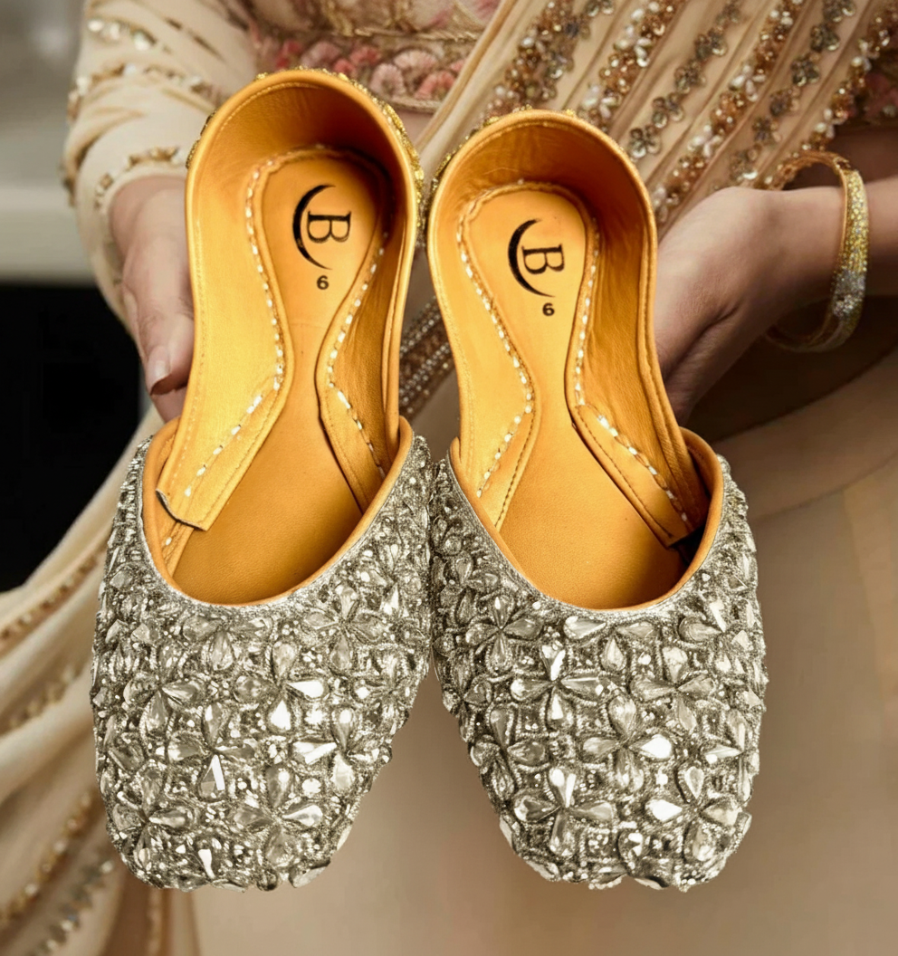 Bisma Kohinoor Handmade Khussa Mojri – Luxury Indian Punjabi Jutti for Wedding & Party (B30)