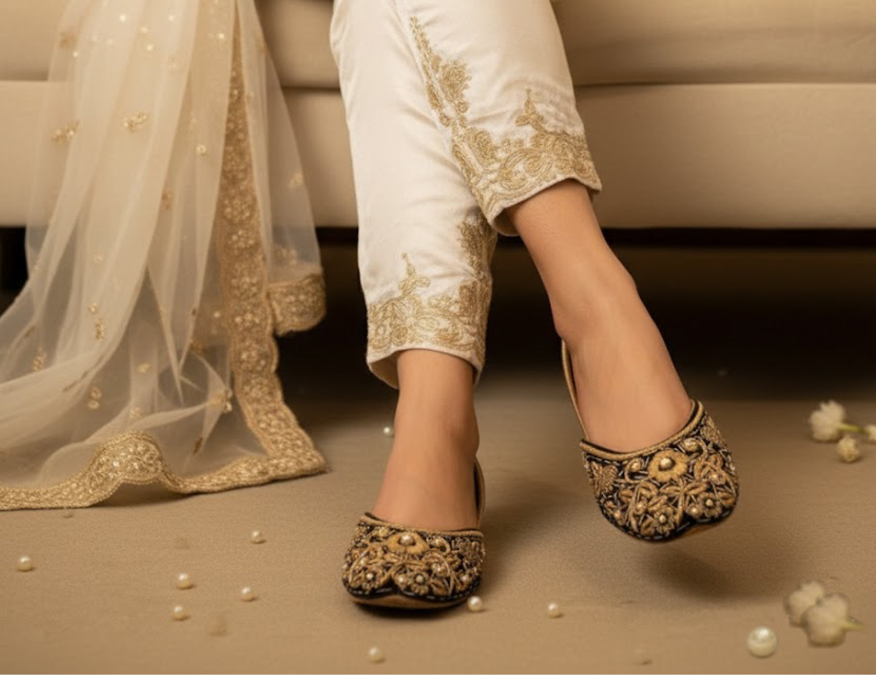 Bisma Handmade Suede Khussa Mojri – Indian Punjabi Jutti with Zari Embroidery (B4)