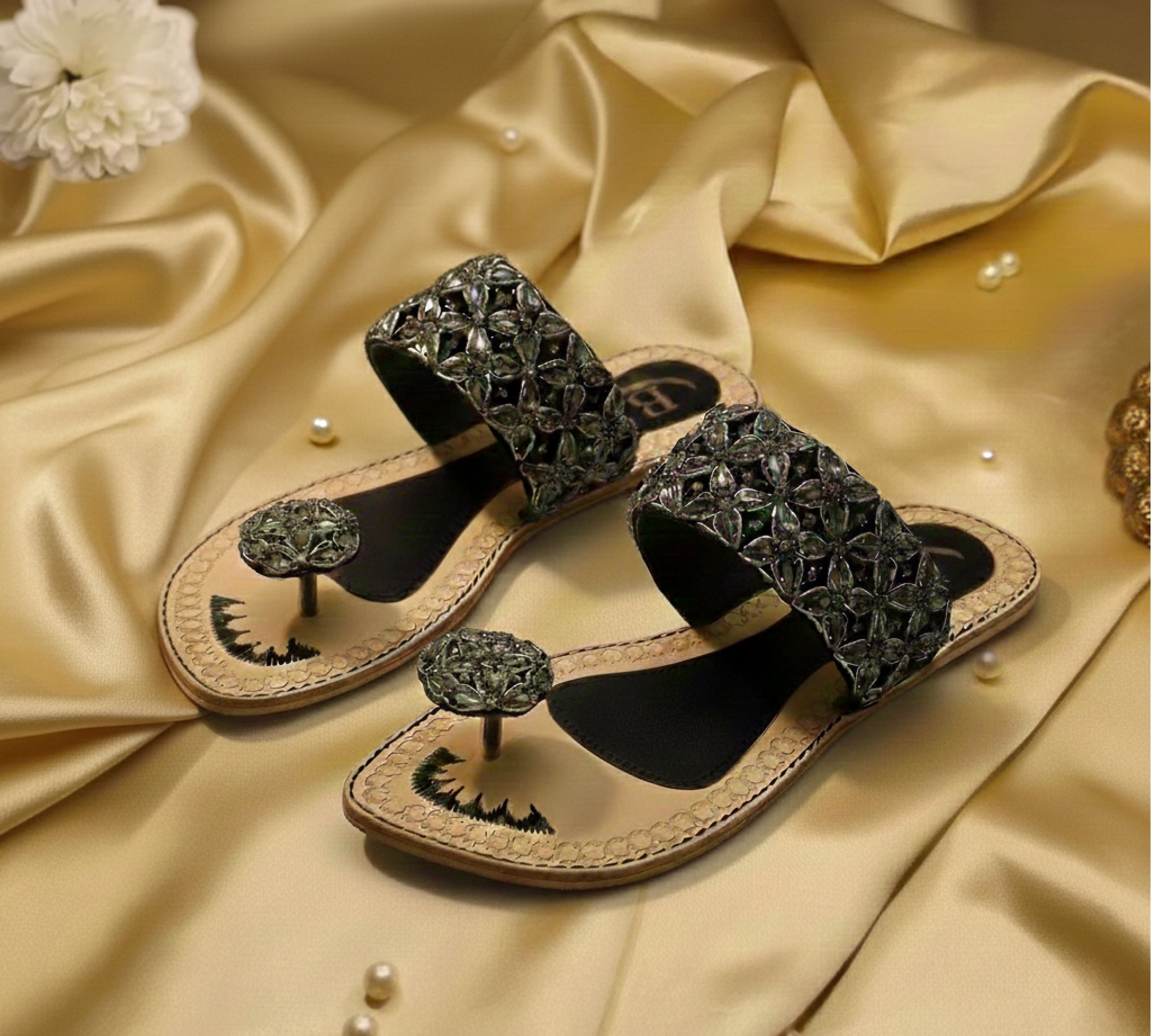 Bisma handmade embroidery toe post leather summer party wedding sandals Sheesha Mahal (B24)