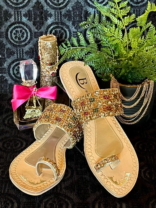 Bisma handmade embroidery toe post leather summer party wedding sandals Noor Mahal Toe Post (B25)