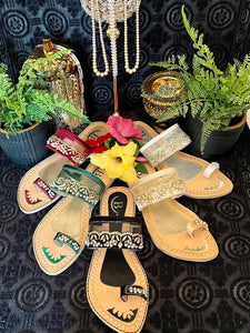 Womens Net embroidery Sandals Indian/ Punjabi Jutti / Chappal / Slip on Flat Wedding shoes/ Party/ Mendi/ Shoes / Sandals Footwear B23