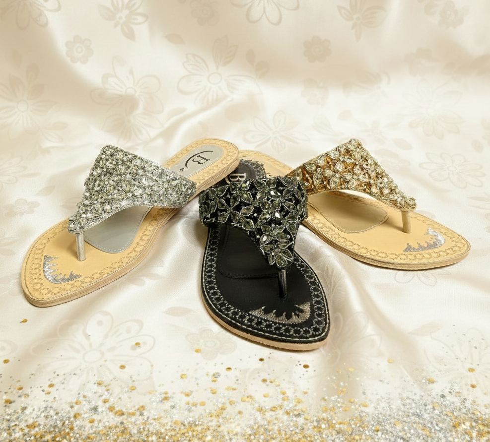 Bisma Handmade Embroidered Leather Toe Post Sandals – Sheesha Mahal(B19)