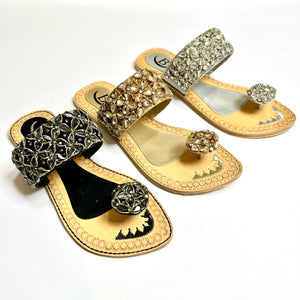 Womens Diamante Stonework Sandals Indian/ Punjabi Jutti / Chappal / Slip on Flat Wedding shoes/ Party/ Mendi/ Shoes / Sandals Footwear B24