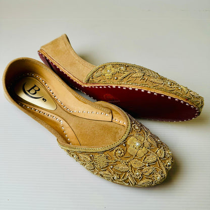 Bisma Handmade Khussa Mojri Indian Punjabi Jutti, Wedding Party Style Zari (B4)