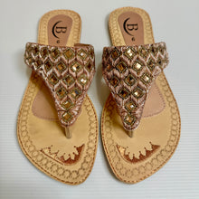 Load image into Gallery viewer, Hand embroidery with mirror stones Indian/ Punjabi Jutti / Chappal / Slip on Flat Wedding shoes/ Party/ Mendi/ Shoes / Sandals Footwear B14
