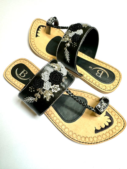 Bisma handmade embroidery toe post leather summer party wedding sandals Saanwri (B27)
