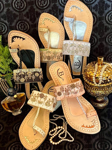 Elegant Womens Sandals Garden Embroidered Indian/ Punjabi Jutti / Chappal / Slip on Flat Wedding shoes/ Party/ Shoes / Sandals Footwear B26