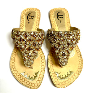 Womens Diamante Stonework Sandals Indian/ Punjabi Jutti / Chappal / Slip on Flat Wedding shoes/ Party/ Mendi/ Shoes / Sandals Footwear B19