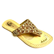 Load image into Gallery viewer, Womens Diamante Stonework Sandals Indian/ Punjabi Jutti / Chappal / Slip on Flat Wedding shoes/ Party/ Mendi/ Shoes / Sandals Footwear B19
