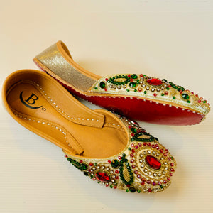 Traditional womens Handcrafted multi  Embellished Indian/ Punjabi Jutti / Khussa / Mojri Flat Wedding/ Party/ Mendi/ Shoes Footwear B6