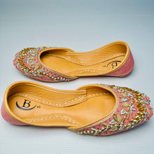 Load image into Gallery viewer, Traditional womens Handcrafted Embroidered Pearl stonework Indian/ Punjabi Jutti / Khussa / Mojri Flat Wedding/ Party/ Mendi/ Shoes Footwear B5
