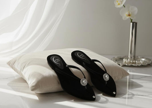 Elegant Diamante Sandals Crafted with soft suede and crystal accents for timeless sophistication.(B72)