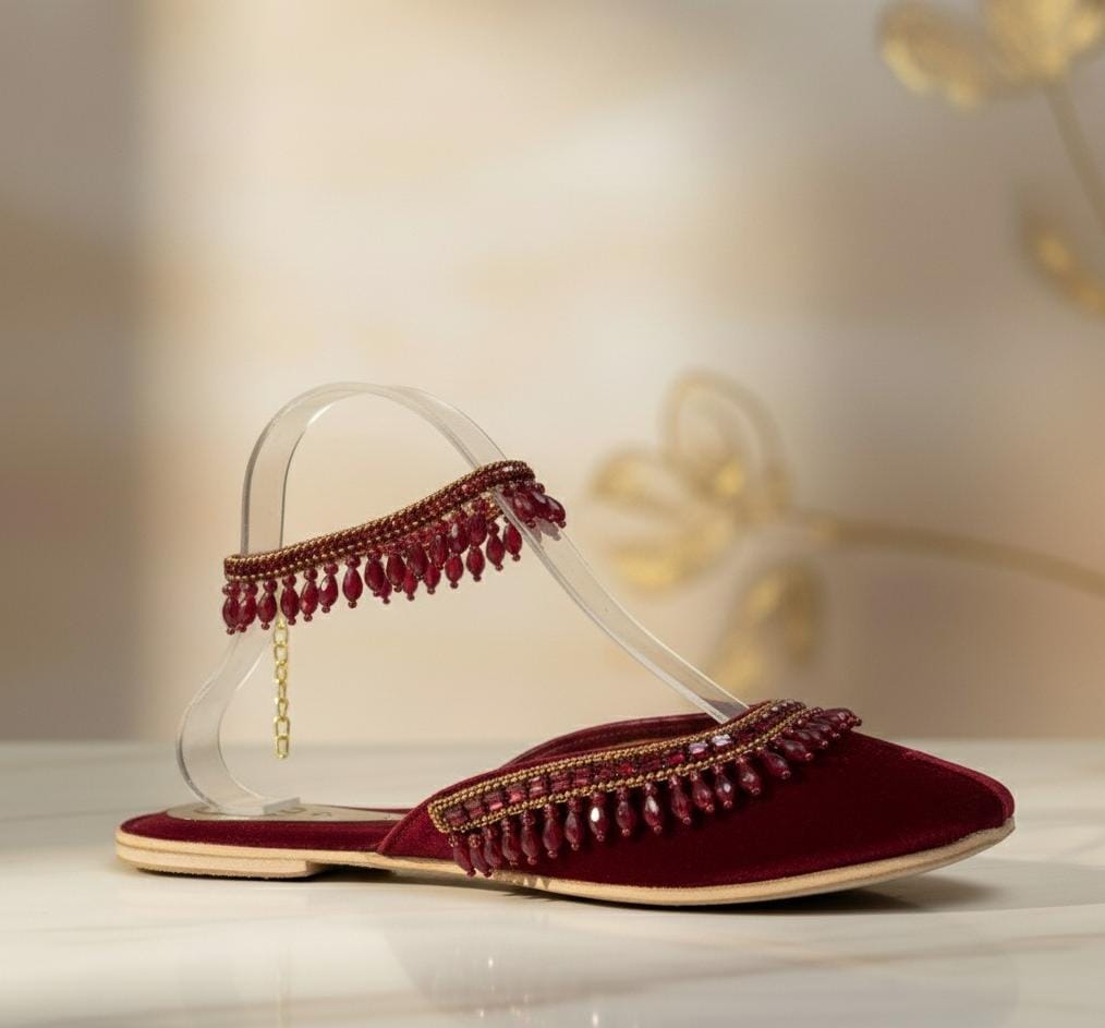 Bisma Chandelier Khussa – A Masterpiece of Craftsmanship to Cherish (B89)