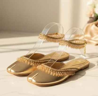 Bisma Chandelier Khusa – A Masterpiece of Craftsmanship to Cherish (B89)