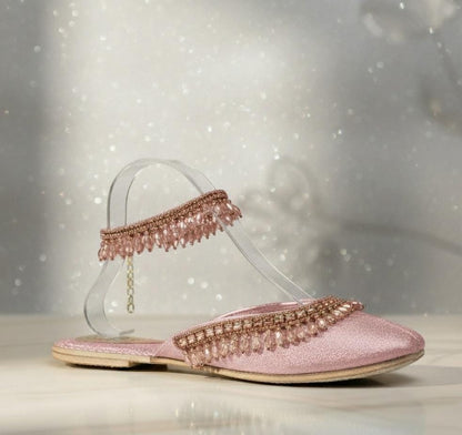 Bisma Chandelier Khusa – A Masterpiece of Craftsmanship to Cherish (B89)