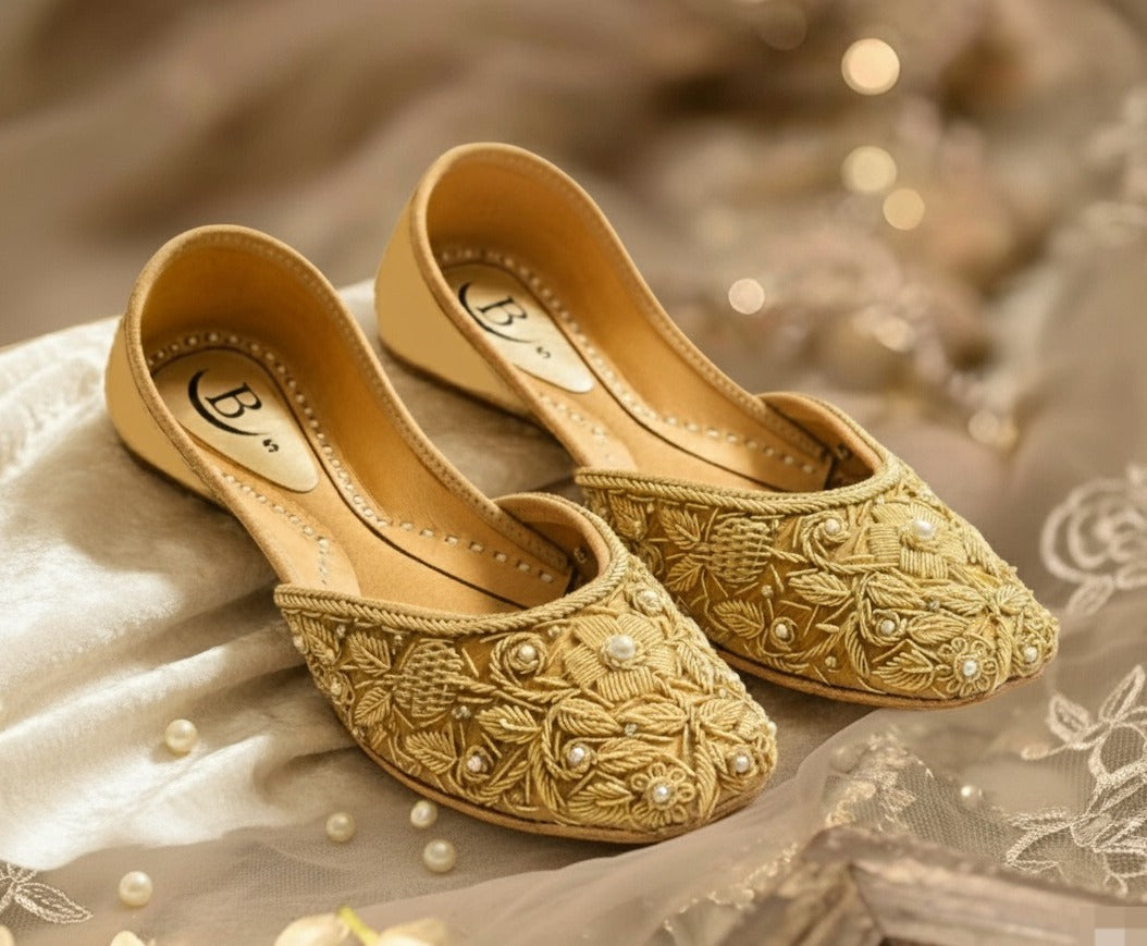 Bisma Handmade Suede Khussa Mojri – Indian Punjabi Jutti with Zari Embroidery (B4)